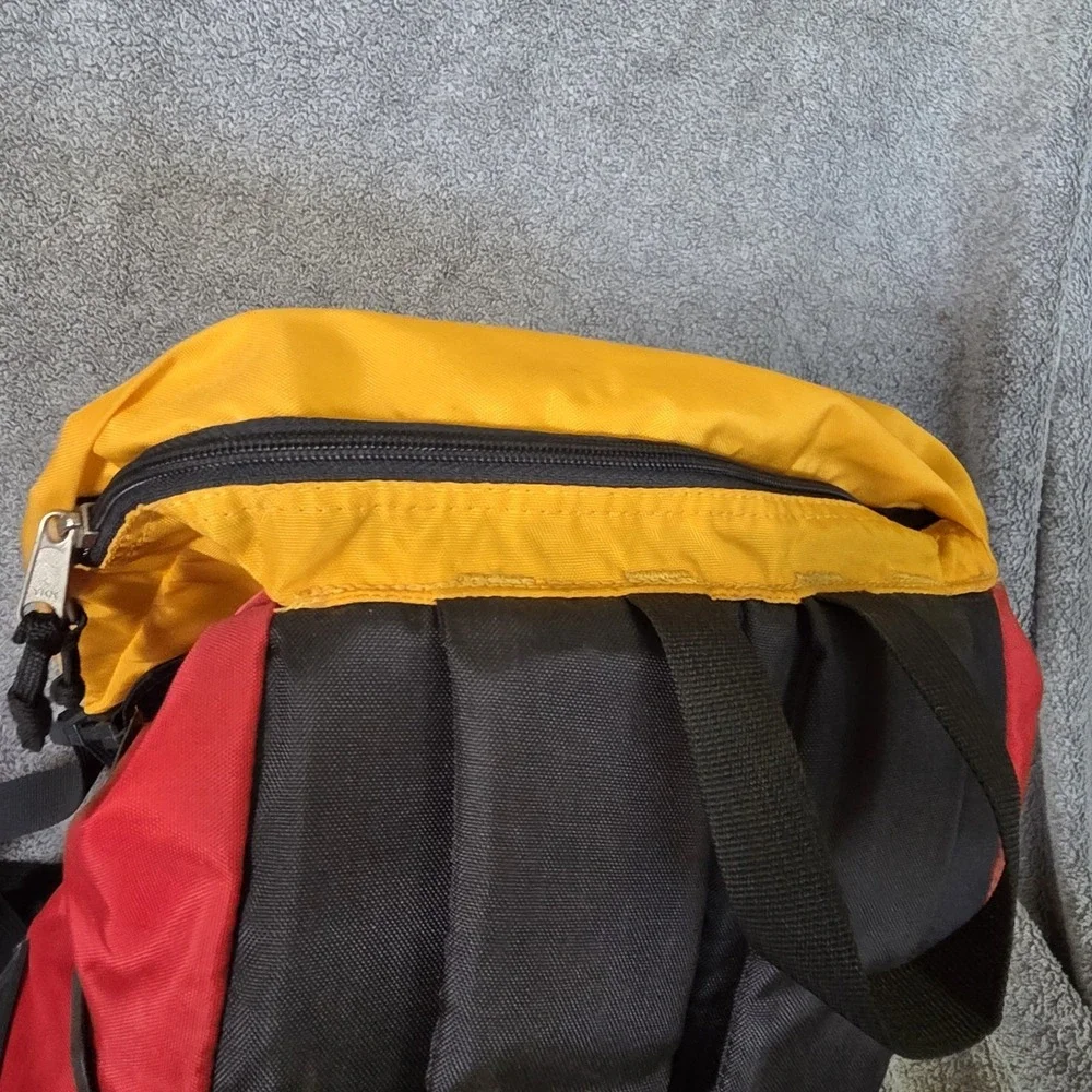 Vintage Kelty Mocking Bird Backpack Soft Pack Nylon Hiking Trekking Camping Red